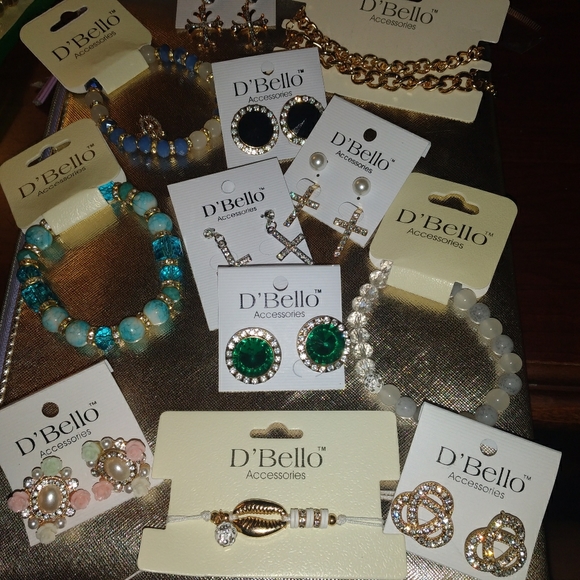 Lot of jewelry - Picture 1 of 14